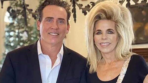 டார்சன் ஜோ லாரா விமான விபத்தில் சிக்கி உயிரிழந்தார்!