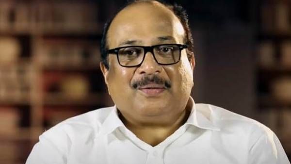 மலையாள சினிமாவின் மாஸ்டர் ரைட்டர்.. தேசிய விருது பெற்ற டைரக்டர் திடீர் மரணம்.. பிரபலங்கள் அதிர்ச்சி!