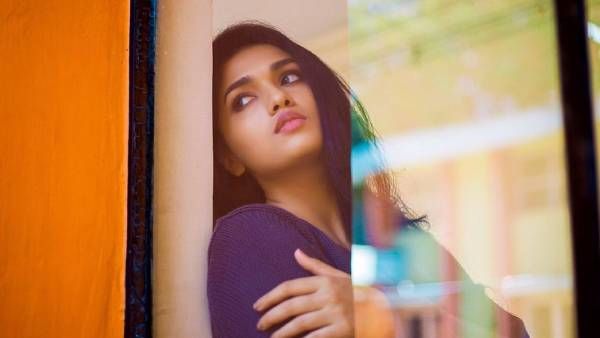 தயவு செய்து நண்பனுக்கு உதவுங்கள்… சுனைனாவின் உருக்கமான வீடியோ !