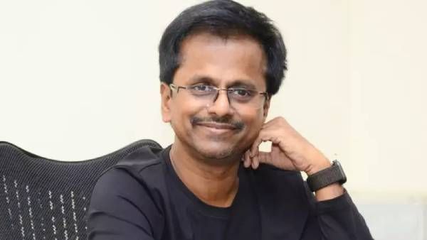 ஸ்டோர் ரூம் மெமரீஸ்... இன்ஸ்டாகிராமில் வெளியிட்ட டைரக்டர் ஏஆர் முருகதாஸ்