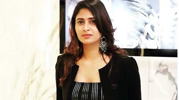 லட்சத்தீவுக்கு மத்திய அரசு கொரோனாவை பரப்பியதா? சர்ச்சை பேச்சால் இயக்குநர் மீது பாய்ந்தது வழக்கு