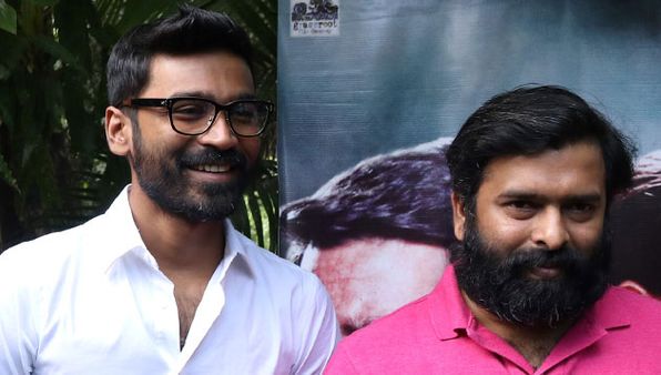 தனுஷ் இந்தியாவின் சிறந்த பாப் இசை கலைஞன்…. புகழ்ந்து பாராட்டிய சந்தோஷ் நாராயணன் !