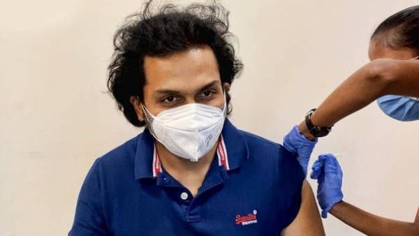 கொரோனா தடுப்பூசியின் முதல் டோசை போட்டுக் கொண்ட நடிகர் கார்த்தி