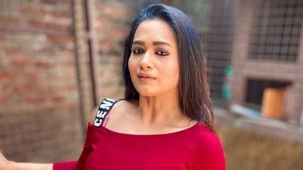 பாண்டியன் ஸ்டோர்ஸ் முல்லைக்கு இப்படியொரு பிரச்சனை.. மோசடி செய்த நபர்களை வெளுத்து வாங்கி உள்ளார்!