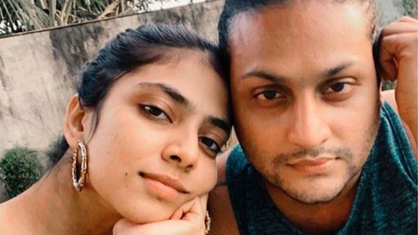 365 நாளும் என் கூடவே இருப்பவர்.. நண்பருடன் நெருக்கமாக இருக்கும் போட்டோக்களை போட்ட மாளவிகா மோகனன்!