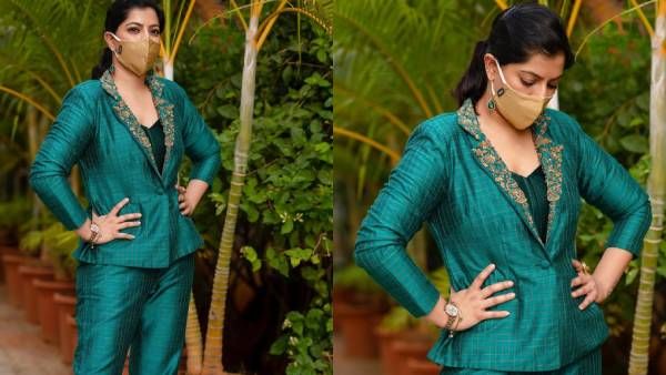 ஆத்தாடி... இது உடம்பா இல்ல ரப்பரா... வரலட்சுமி சரத்குமாரின் வைரல் வீடியோ !