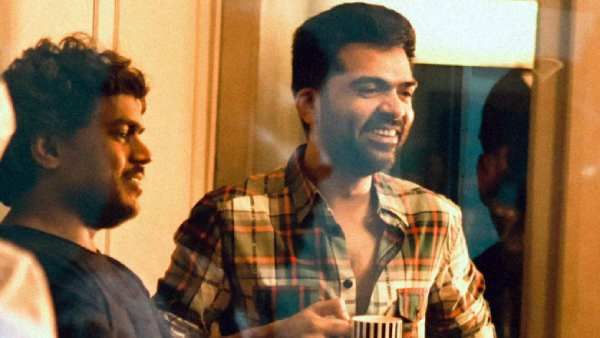 யுவன் இசையில் சிம்பு பாடிய புது ஆல்பம் சாங்… இணையத்தில் வைரலாகும் தகவல் !