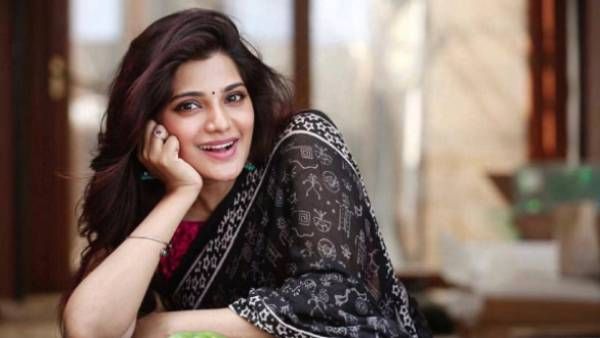 கொரோனா வெறும் டிரைலர் தான்.. இதுக்கு மேல பெரிய பிரச்சனைகள் வரப் போகுதாம்.. எச்சரிக்கும் ஆத்மிகா!