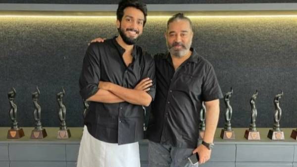 விக்ரம் படத்தில் ஆன்போர்டு.. கமலுடன் கைக்கட்டி பவ்யமாய் நிற்கும் வாரிசு நடிகர்.. வைரலாகும் போட்டோ!