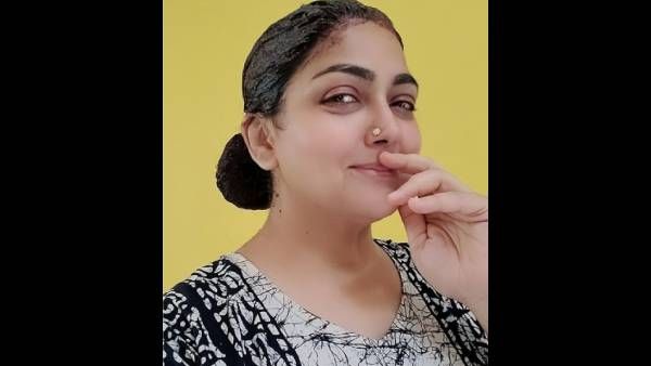 அட...குஷ்புவின் கூந்தல் ரகசியம் இது தானா...அவரே சொன்ன சீக்ரெட்