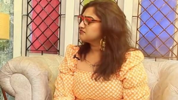 என்னப்பா சொல்றீங்க... வனிதா விஜயக்குமார் மீண்டும் திருமணம், அரசியலில் வேறு குதிக்க போகிறாரா ?