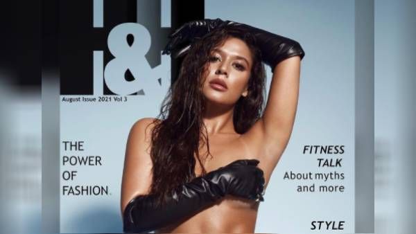 பிறந்த மேனியாக போஸ் கொடுத்த பிகில் வில்லன் மகள்.. தெறிக்கவிடும் கிருஷ்ணா ஷெராஃப்பின் டாப்லெஸ் போஸ்!