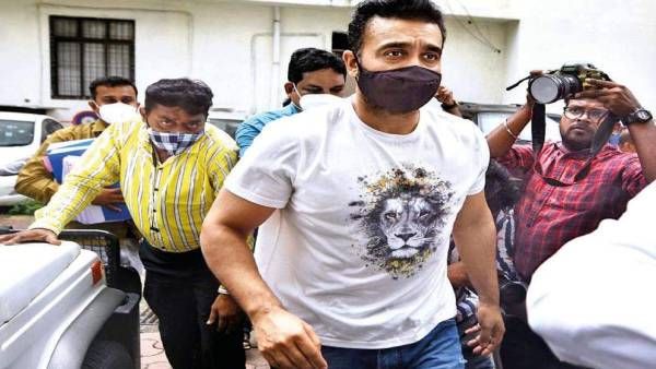 ராஜ் குந்த்ரா அலுவலகத்தில் இருந்து கைப்பற்றப்பட்ட ஆபாச படங்கள்.. 