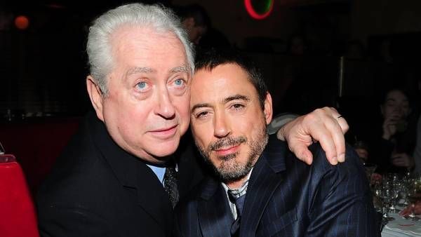 அடக்கடவுளே.. அயன்மேன் நடிகரின் அப்பா காலமானார்.. உருக்கமான பதிவை ஷேர் செய்த ராபர்ட் டவுனி ஜூனியர்!