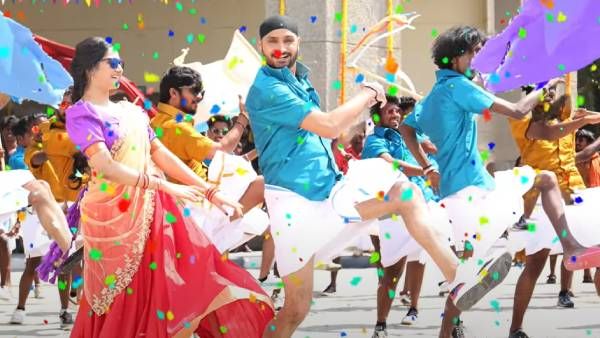 என்னா குத்து போடறாரு... ஹர்பஜன் சிங்கோட ப்ரெண்ட்ஷிப் படம்... முதல் பாடல் வெளியீடு