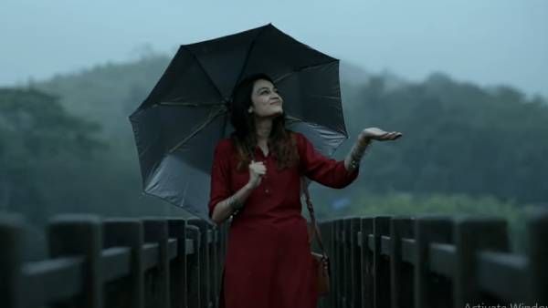 இளம் பெண்ணின் அழகான பயணம்... உலா பாடலை வெளியிட்ட அனிருத்