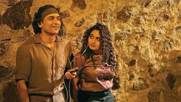 நவரசா ஆந்தாலஜியோட கேரக்டர்கள், டைரக்டர்கள் பெயர்கள் வெளியீடு... வைரலான சூர்யா புகைப்படம்