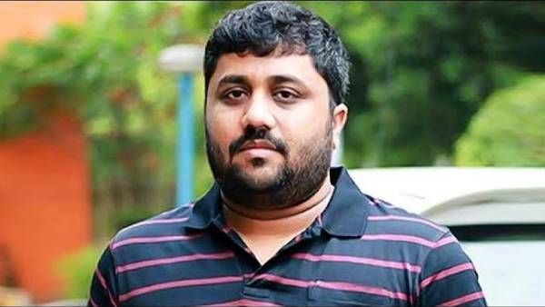 முன்னனி தயாரிப்பாளரின் பிறந்தநாள்.. ஆர்யாவின் வாய்ஸ் ஓவரில் வைரலாகும் வீடியோ