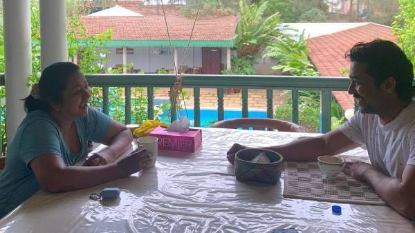 காஃபி வித் சூர்யா...பிரபல நடிகை பகிர்ந்த வைரல் ஃபோட்டோ