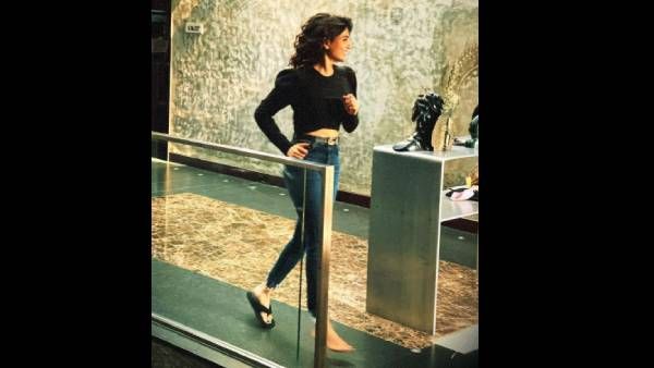 ஒரு காலில் செருப்பு போடாமல் இப்படி தலை தெறிக்க ஓடுறாரே சமந்தா; காரணம் என்ன சொல்றாங்கனு பாருங்க!