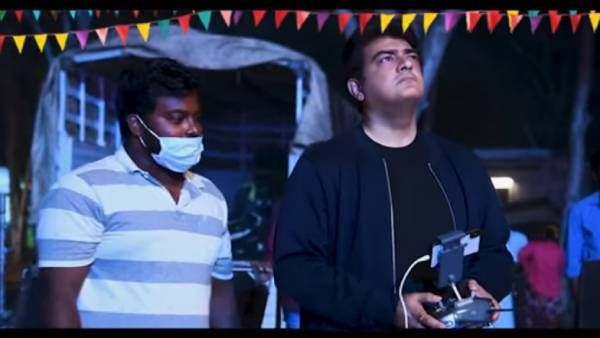 தியேட்டர் தெறிக்கும்...வலிமை மாஸ் பாடல்...வேற மாரி கொண்டாடும் அஜித் ரசிகர்கள்