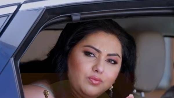 அட்டகாசமாக சீரியல் என்ட்ரி கொடுத்த நமீதா… எந்த சீரியல் தெரியுமா ?