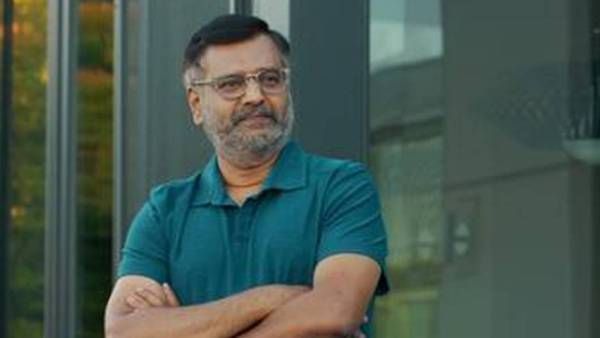 என்ன சொல்றீங்க...அண்ணாச்சி படத்தில் மீண்டும் விவேக் நடிக்கிறாரா... எப்படி ?