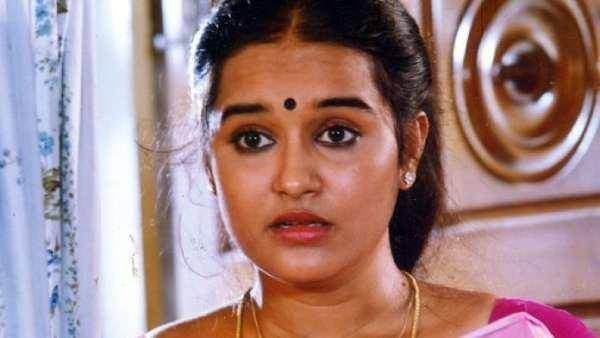 பிரபல நடிகை சித்ரா மாரடைப்பால் திடீர் மரணம்.. அதிர்ச்சியில் திரையுலகம்!