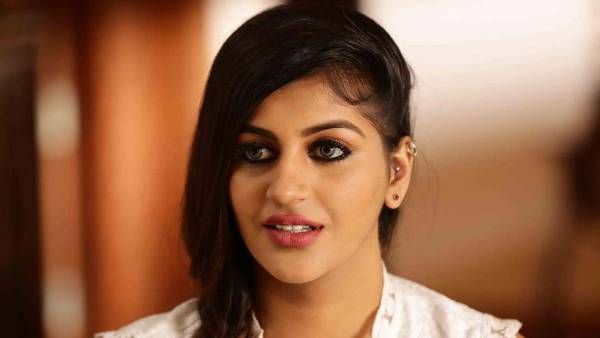 குற்ற உணர்ச்சியில் தவிக்கும் யாஷிகா ஆனந்த் ...இப்போ எப்படி இருக்கார் ?