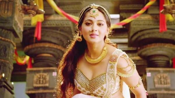 வாவ்...சூப்பர் தகவலா இருக்கே...சந்திரமுகி 2 ல் ஜோதிகா ரோலில் நடிக்கும் டாப் ஹீரோயின்