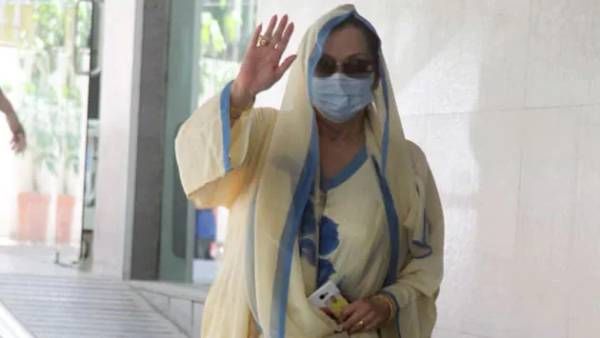 கணவர் இறந்த சோகம்: உடல் நலக்குறைவால் பாதிக்கப்பட்ட பிரபல நடிகை.. சிகிச்சைக்கு பின் 'டிஸ்சார்ஜ்'!