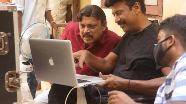 ஒரே நாளில் ஓடிடி தளத்தில் ரிலீஸ் ஆகும் பிரபல நடிகரின் 2 படங்கள்!