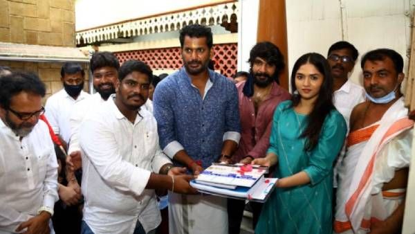 சாய் பாபா கோயிலில் கோலாகலமாக நடந்த விஷாலின் 32வது பட பூஜை.. படத்தின் டைட்டில் என்ன தெரியுமா?