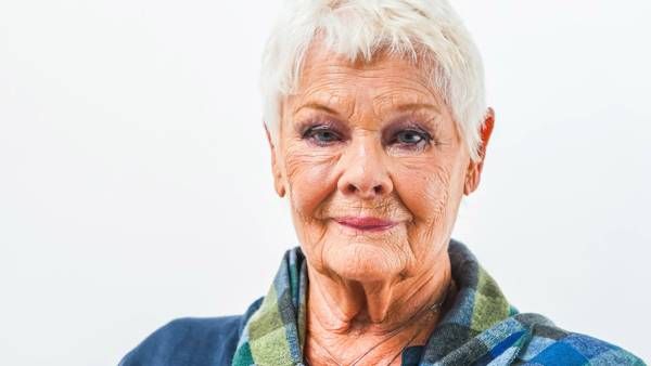 86 வயது நடிகையுடன் டேட்டிங்கில் இருந்த 77 வயது நடிகர்.. திருமணம் செய்து கொள்ளாமல் ஒன்றாக வாழ முடிவு!