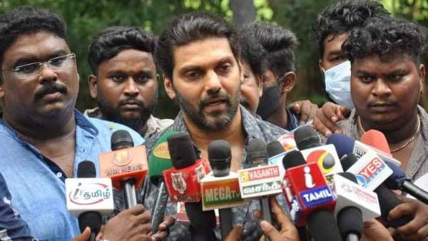 விவேக்கின் ஆசையை நிறைவேற்றிய ஆர்யா... நெகிழவைத்த தரமான சம்பவம்!