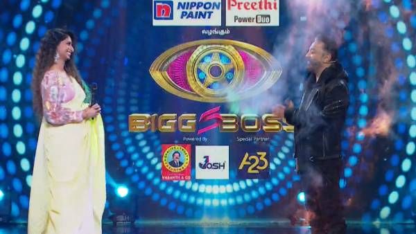 இந்த சீசனிலும் ஒரு இலங்கை தமிழ் பெண்... பிக் பாஸின் 3வது போட்டியாளர் ' ஜெர்மன் மாடல்' மதுமிதா!