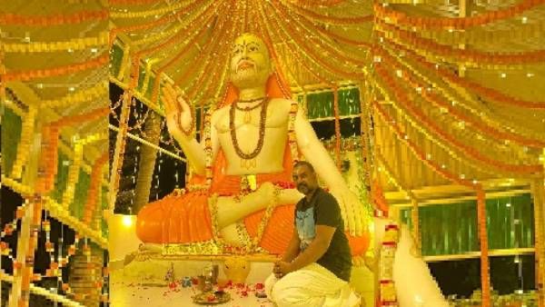 15 அடி உயரம்.. இந்தியாவிலேயே மிகப்பெரிய ராகவேந்திரர் சிலை இதுதான்.. கனவை நனவாக்கிய லாரன்ஸ்!