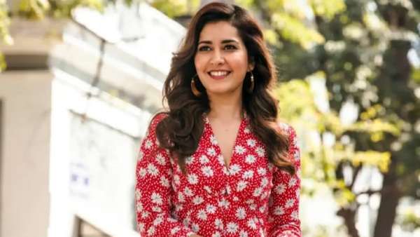 யாரையும் காதலிக்கவில்லை.. நான் சிங்கிள்தாங்க.. ரசிகர்களிடம் போட்டுடைத்த பிரபல நடிகை!