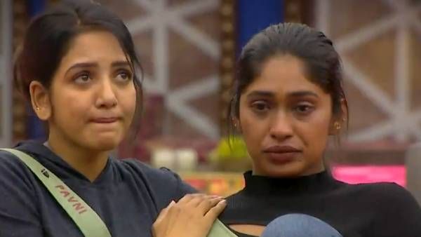 ச்சீ.. பாவனியும் ஸ்ருதியும் ரொம்ப சீப்... இப்படிதான் விளையாடுவீங்களா.. கழுவி ஊற்றும் நெட்டிசன்ஸ்!