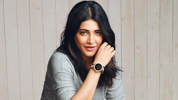 ரொம்ப நாளைக்கு அப்புறம் இத நான் போடுறேன்... நடிகை ஸ்ருதிஹாசன் வெளியிட்ட குஷி புகைப்படம்!