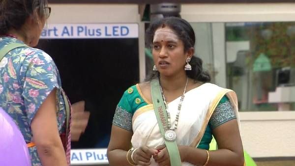 பிக்பாஸ் வீட்டின் முதல் கேப்டன்.. எவிக்ஷனில் இருந்து எஸ்கேப்பான தாமரை!