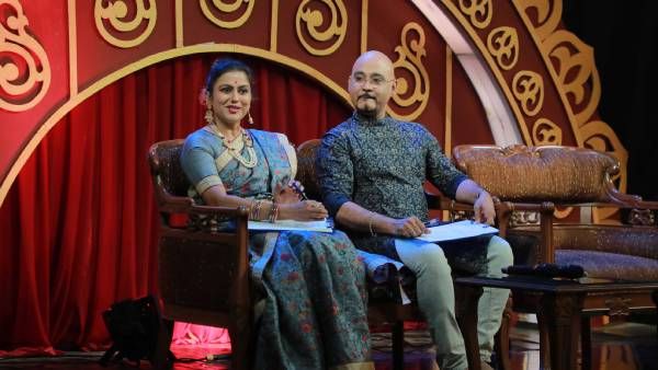 அதிதி பாலன் தொகுத்து வழக்கும் 