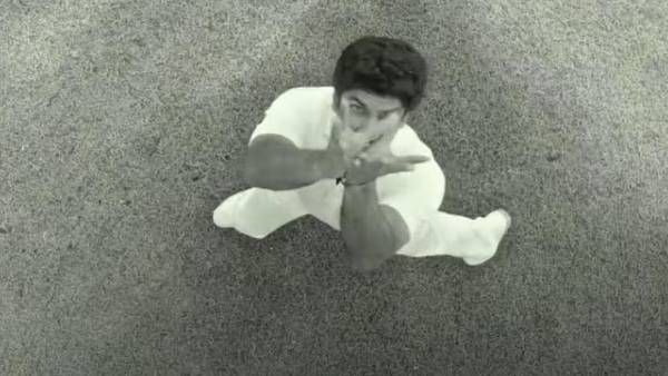 கபில் தேவாக கலக்கும் ரன்வீர் சிங்.. அட்டகாசமாக வெளியானது ‘83’ டீசர்.. கொண்டாடும் ரசிகர்கள்!