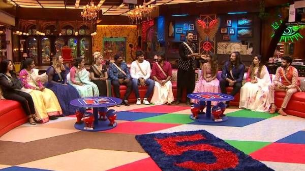 தோள் கொடுத்தவர்.. முதுகில் குத்தியவர்.. மீண்டும் போட்டியாளர்களுக்கு ஞாபகப்படுத்த கமல் ஆடிய கேம்!