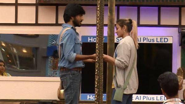 இங்க இருக்குற யாரும் உங்களுக்கு அடிமை இல்லை.. அக்‌ஷராவின் கண்ணாடியாய் மாறி விளாசி தள்ளிய சிபி!