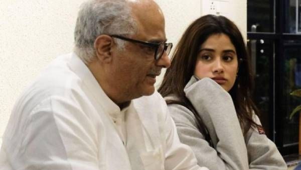 வலிமை தயாரிப்பாளரின் அடுத்த பட சூட்டிங்கும் ஓவராம்.. சந்தோஷத்தில் மகள் போட்ட சூப்பர் போஸ்ட்!