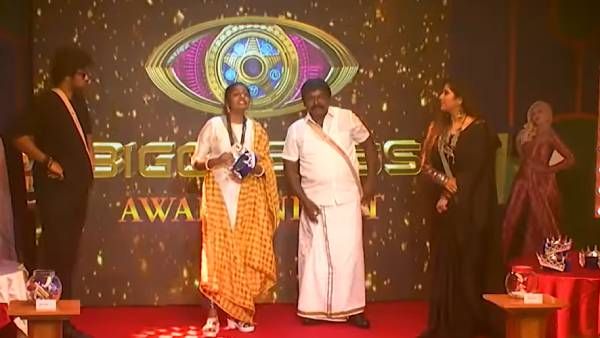 இருக்குற கலவரம் பத்தாதா பிக்பாஸ்? ஏன் இப்படி? புரமோவால் பீதியாகும் நெட்டிசன்ஸ்!