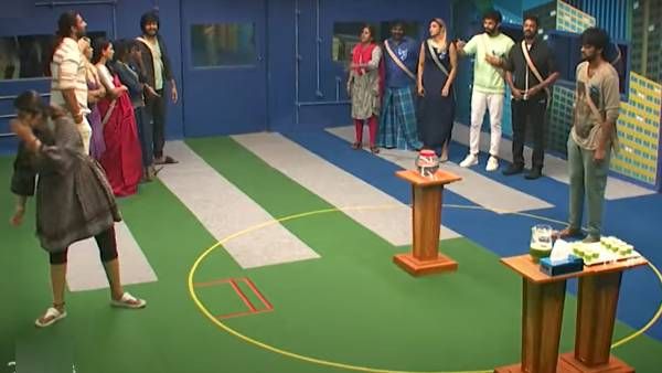 எந்த டாஸ்க் கொடுத்தாலும் சண்டைதானா? நிரூப்புக்கும் வருணுக்கும் வெடித்த மோதல்.. அதிரடி புரமோ!