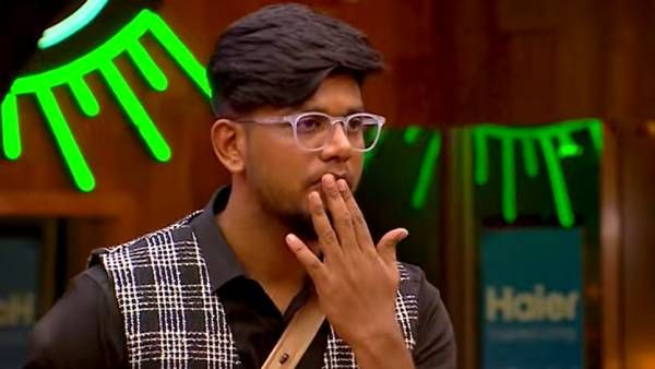 தாமரையாவது வாய் பேசுது.. நீ மிக்சர் சாப்டே ஃபைனல் போயிடுவா.. ராஜூவை கலாய்க்கும் நெட்டிசன்ஸ் !