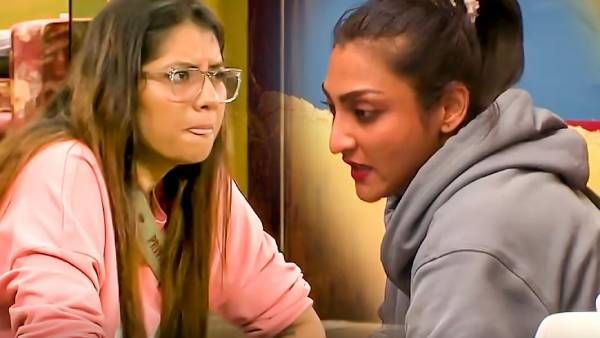 எனக்கு பெண் குழந்தை பிறந்தால் உன்னை போல் வளர்ப்பேன்...அக்ஷராவை புகழ்ந்த பிரியங்கா